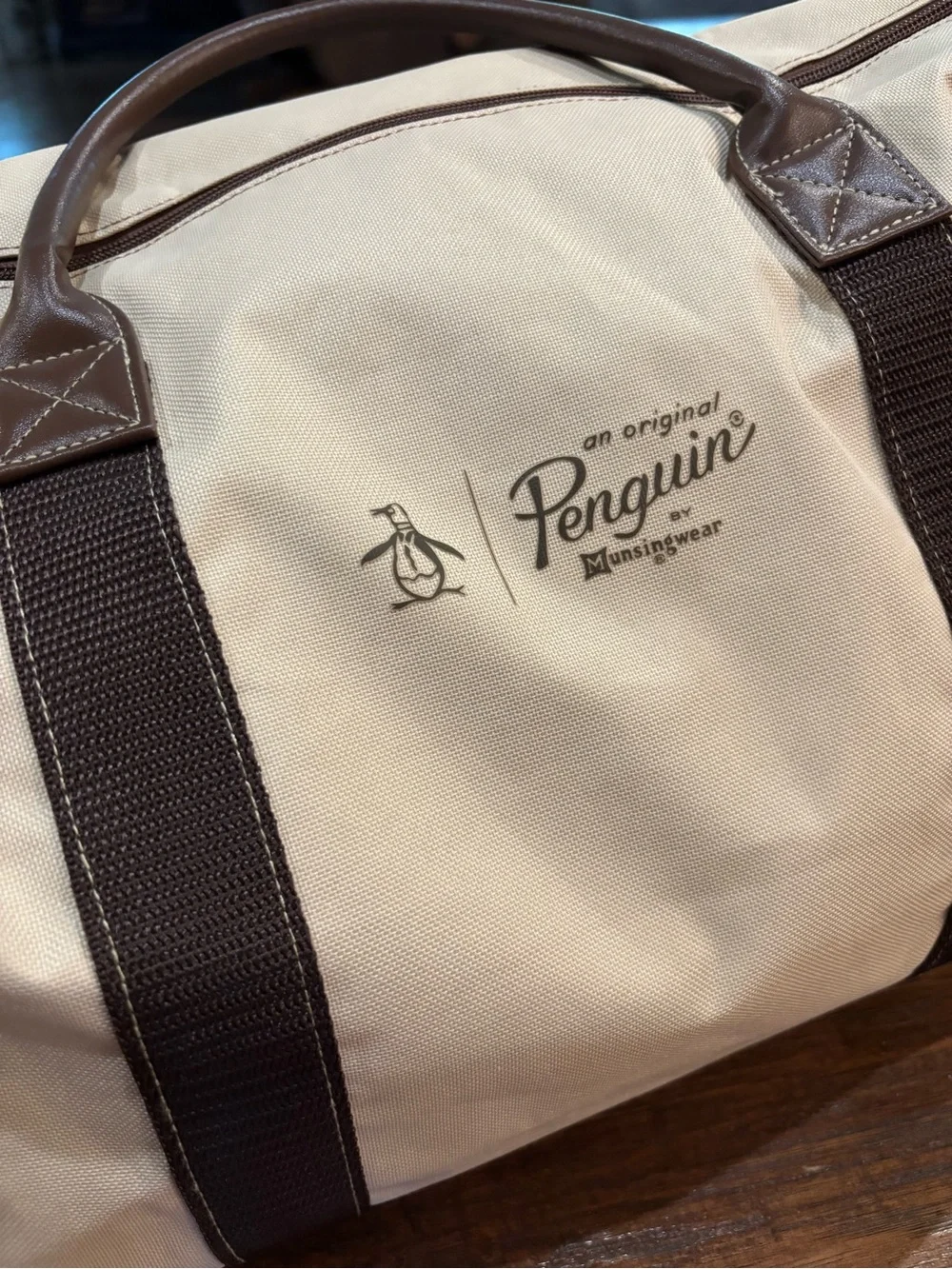 Original Penguin Munsingwear Large Weekender Duffel Travel Bag Beige Brown